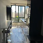 Piazza Center Apartment Tirana